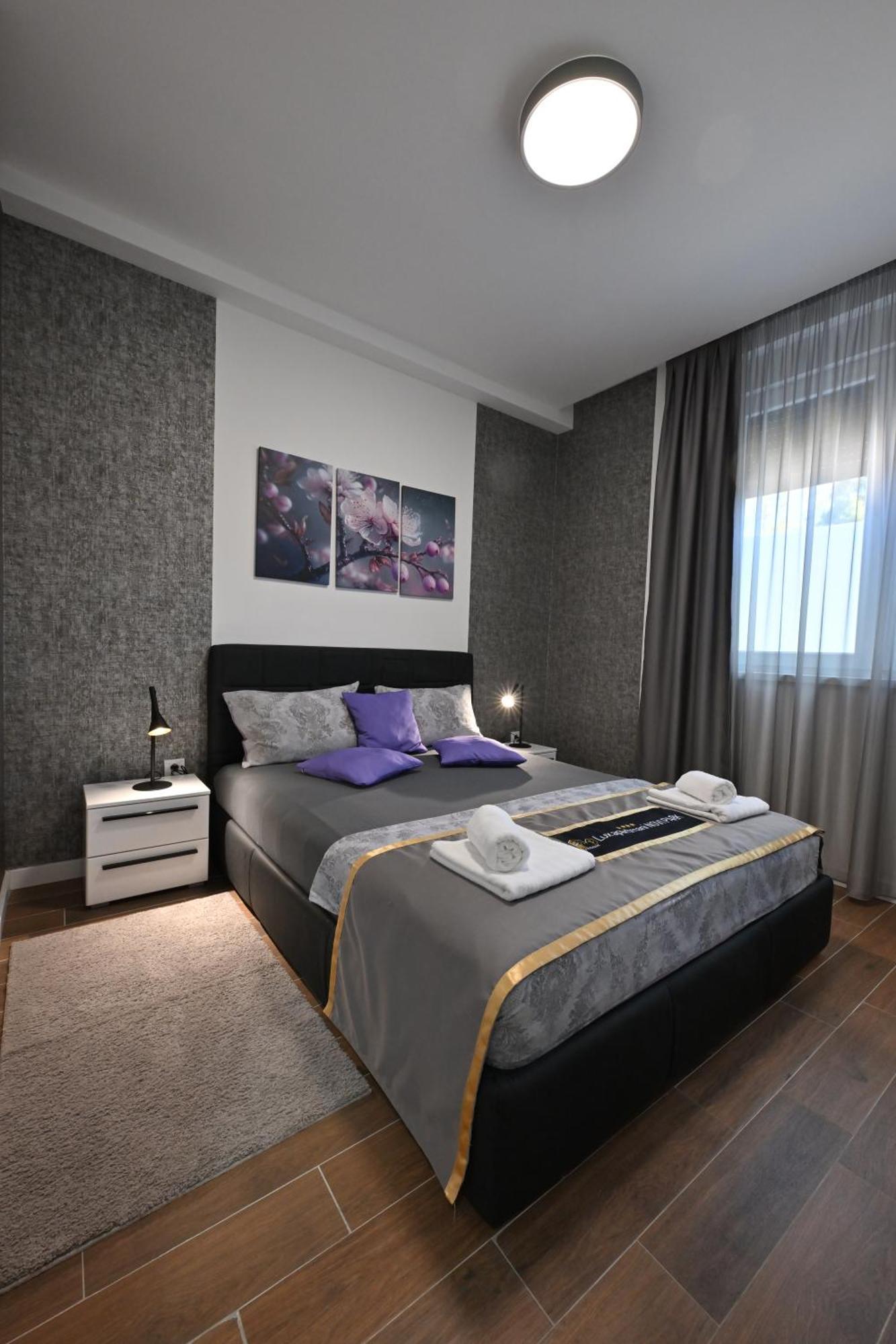 ורדניק Lux Apartmani Novi Park מראה חיצוני תמונה